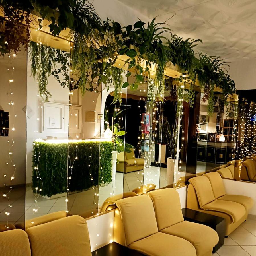 Hotel Zenith ริมินี ภายนอก รูปภาพ